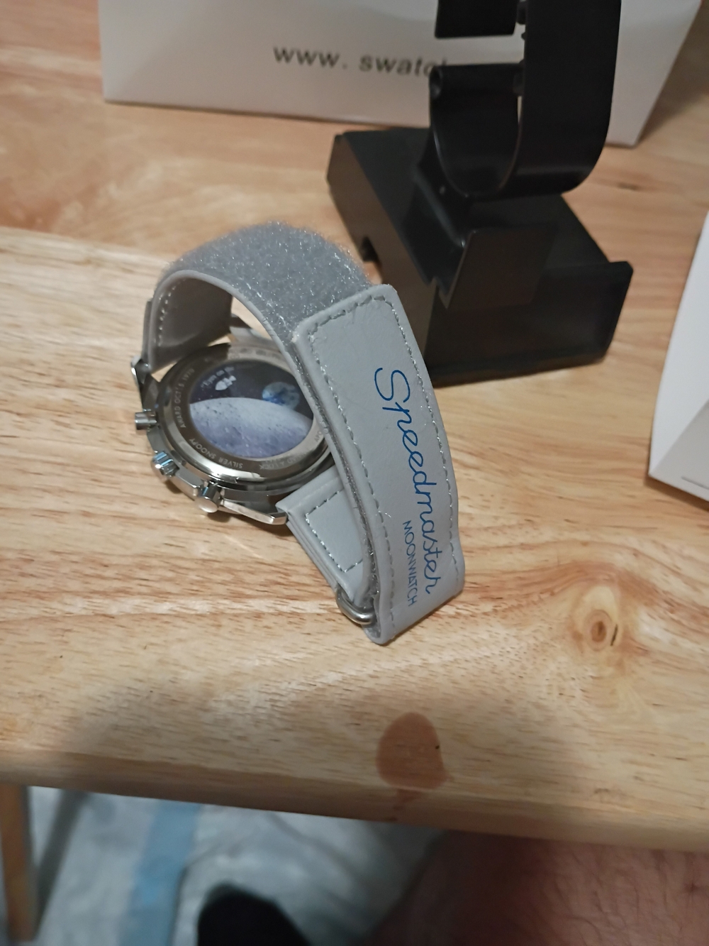 Swatch x Omega Speedmaster-Inspired White and Blue Chronograph Watch - Picture 3 of 3